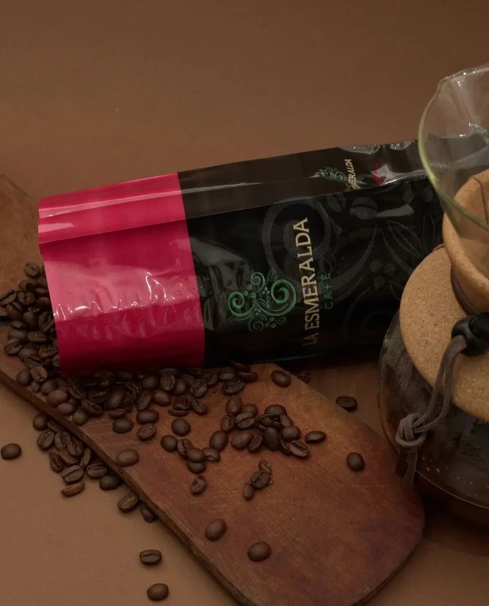 Café En Grano La Esmeralda Santos Brasileño Premium - 1 Kg