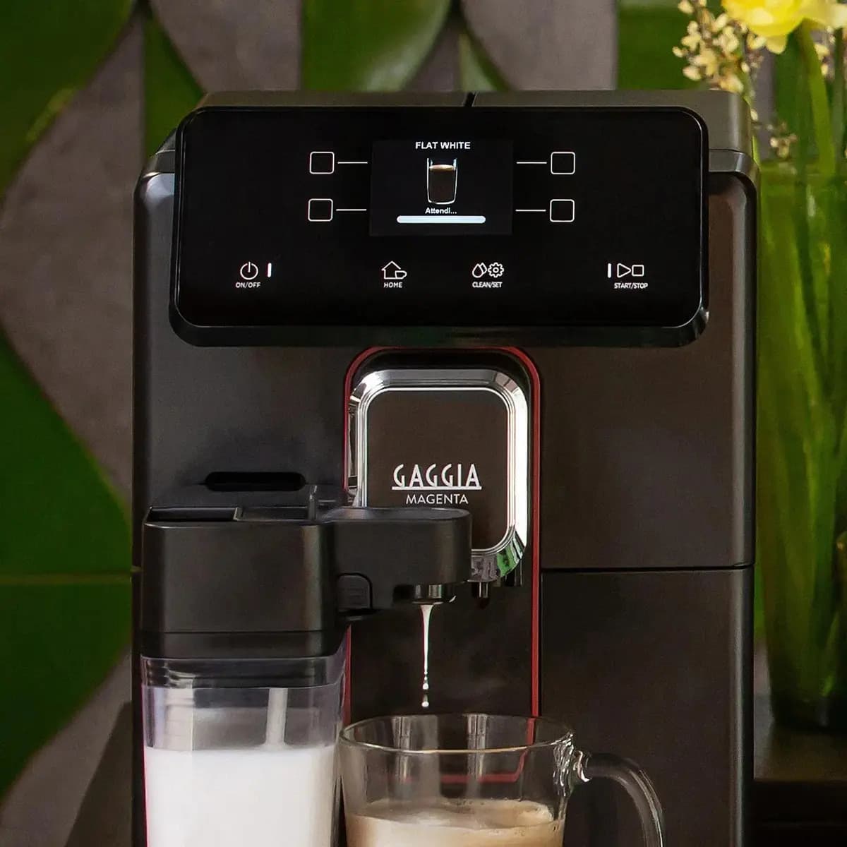 Foto 7 de la publicación de CCTVZONASUR S.A.: Gaggia Magenta Prestige RI8702/46